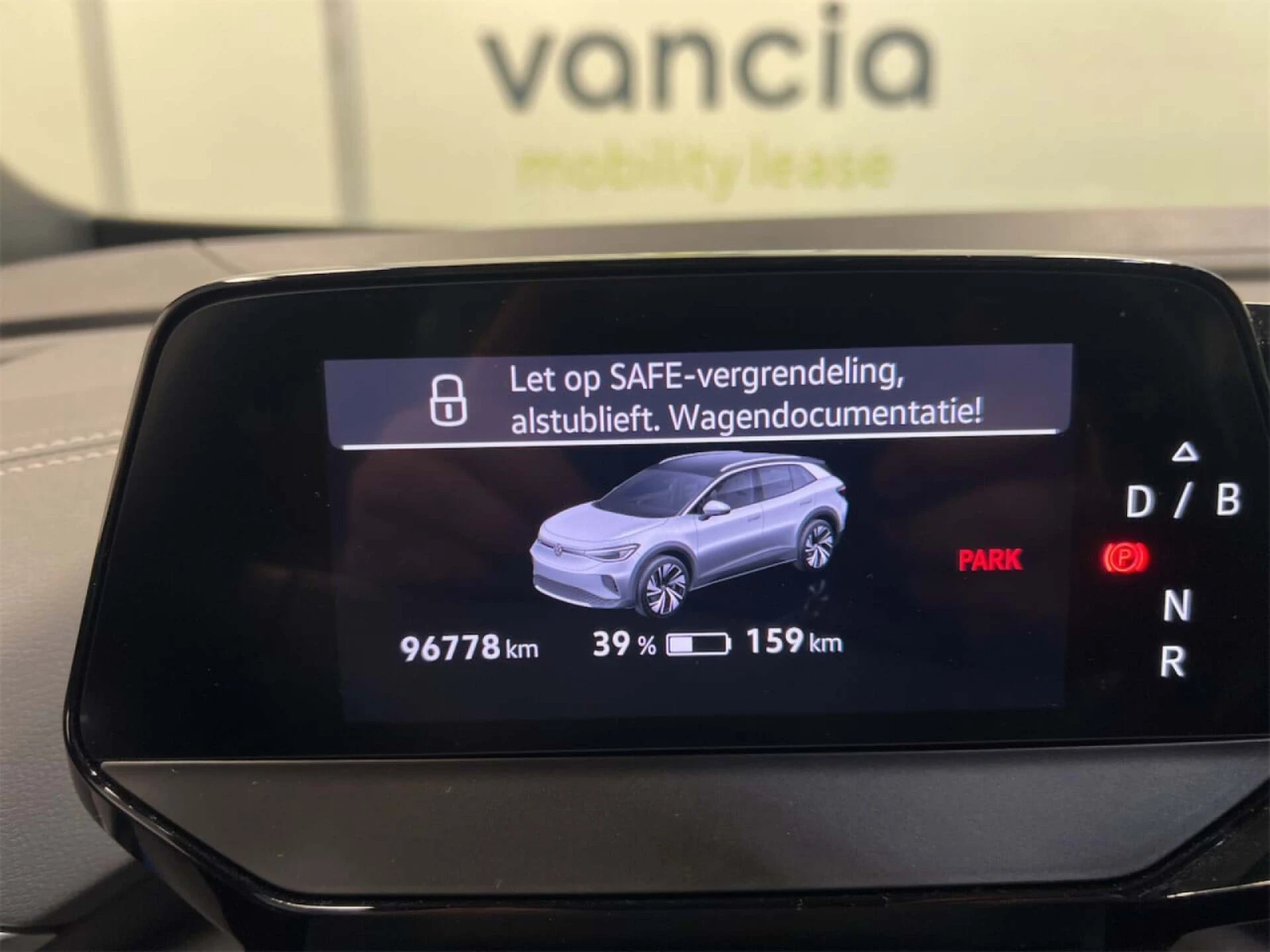 VW ID.4 Pro Leather LED Navi 93.6% SoH, снимка 8 - Автомобили и джипове - 56667978