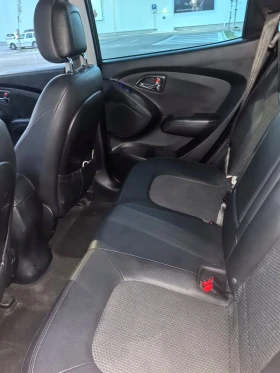 Hyundai IX35 1.7 CRDI ОБСЛУЖЕН, снимка 14