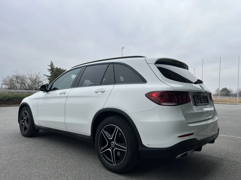 Mercedes-Benz GLC  AMG  9G 360* Камери Distronic  като нов, снимка 5 - Автомобили и джипове - 48154930