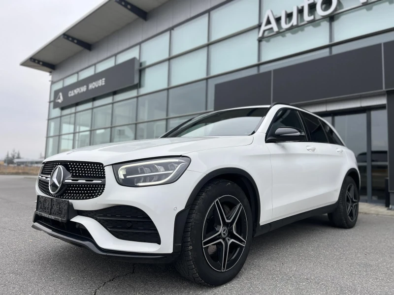 Mercedes-Benz GLC  AMG  9G 360* Камери Distronic  като нов, снимка 2 - Автомобили и джипове - 48154930