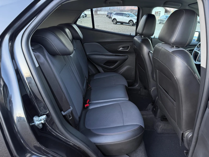 Opel Mokka 1.7 CDTI 150000km/Автомат/Камера/Нави/Кожа/Лизинг, снимка 12 - Автомобили и джипове - 53113667