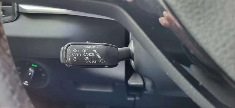 Skoda Karoq, снимка 10 - Автомобили и джипове - 53235891