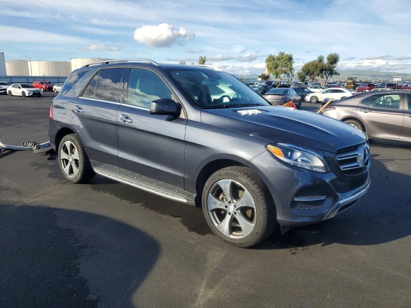 Mercedes-Benz GLE 350 4MATIC, снимка 3 - Автомобили и джипове - 53340335