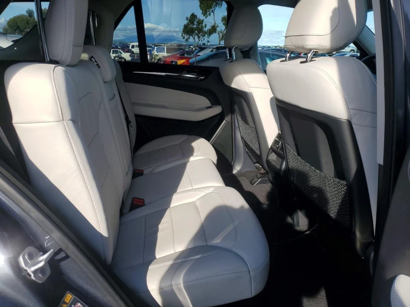 Mercedes-Benz GLE 350 4MATIC, снимка 11 - Автомобили и джипове - 53340335