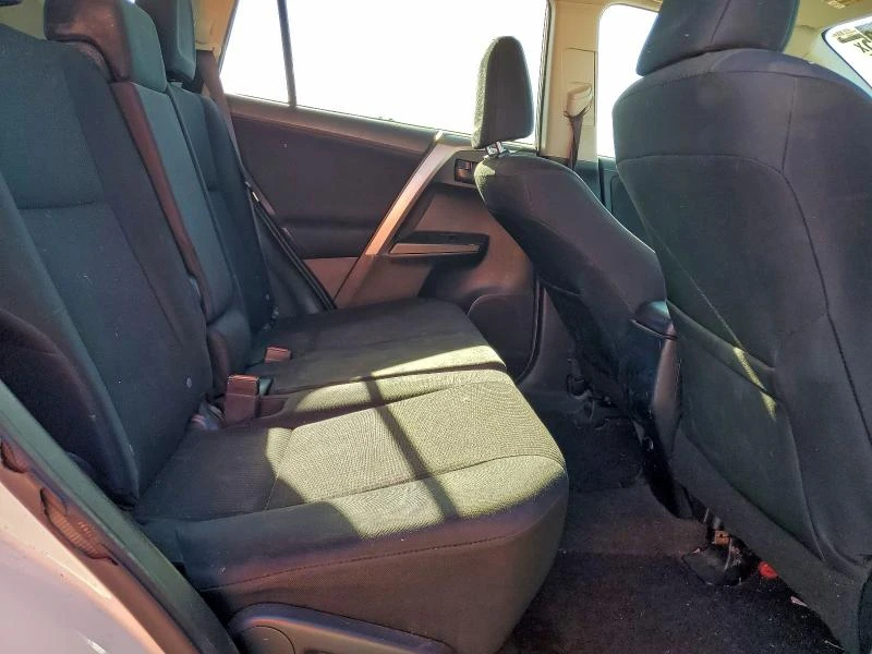 Toyota Rav4 2.5L 4 All wheel drive, снимка 3 - Автомобили и джипове - 52907540