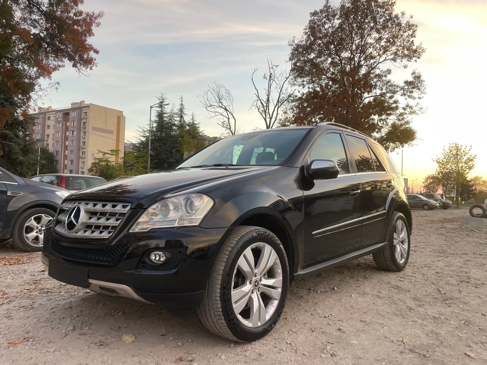 Mercedes-Benz ML 350  - изображение 3
