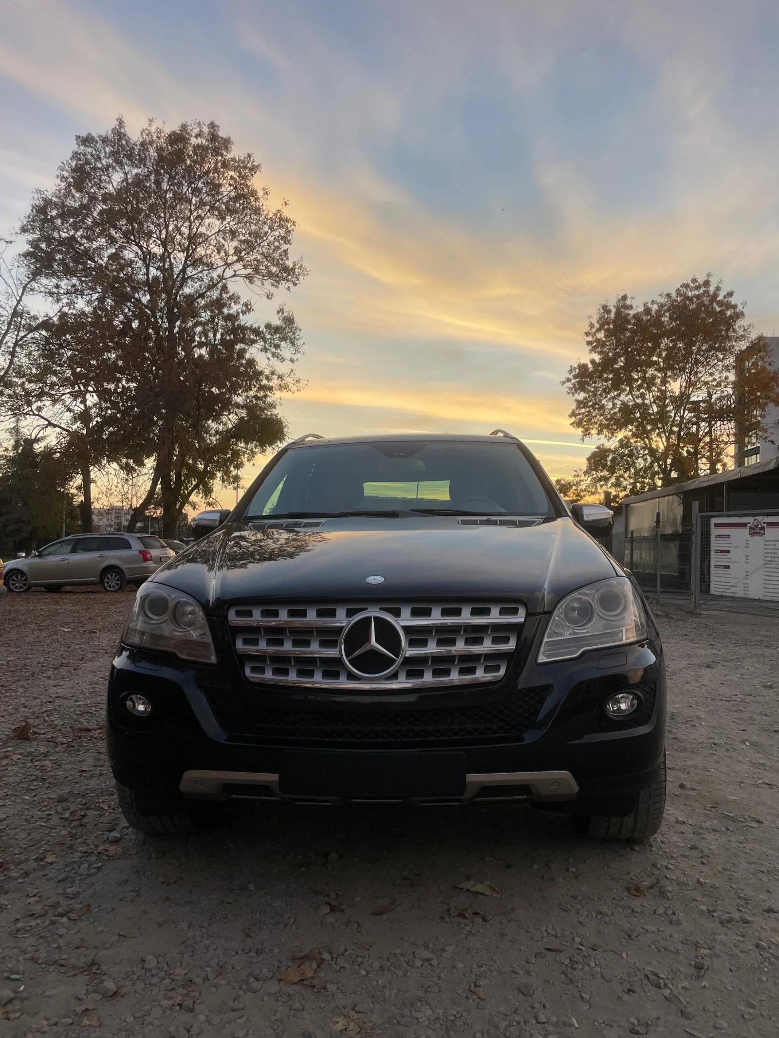 Mercedes-Benz ML 350  - изображение 2