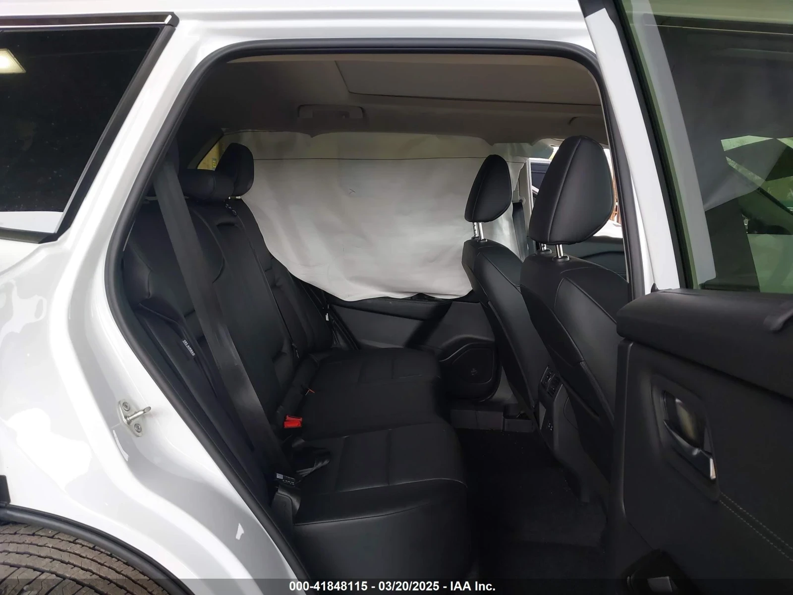 Nissan Rogue  - изображение 8