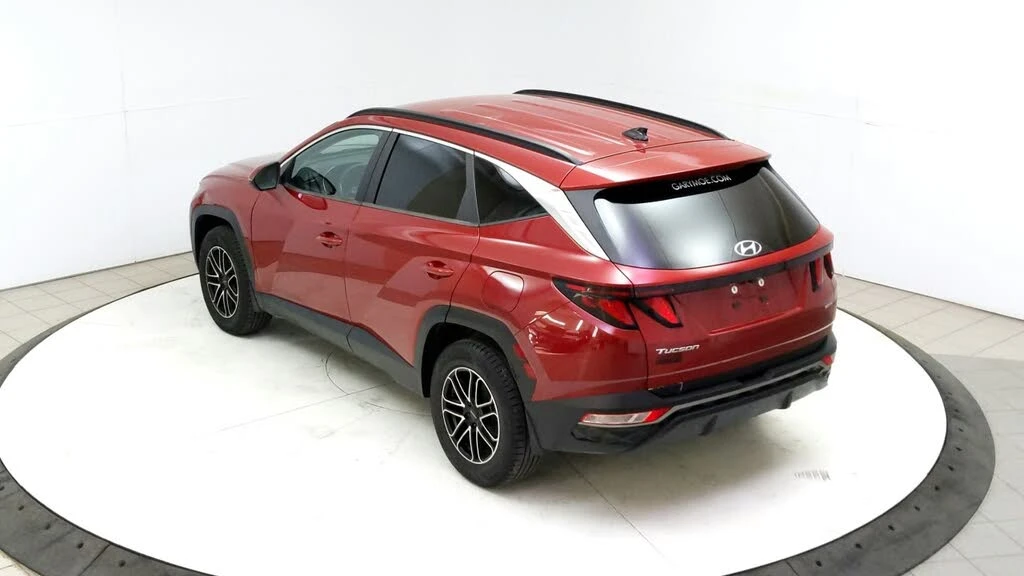 Hyundai Tucson   * * *  | Mobile.bg   5