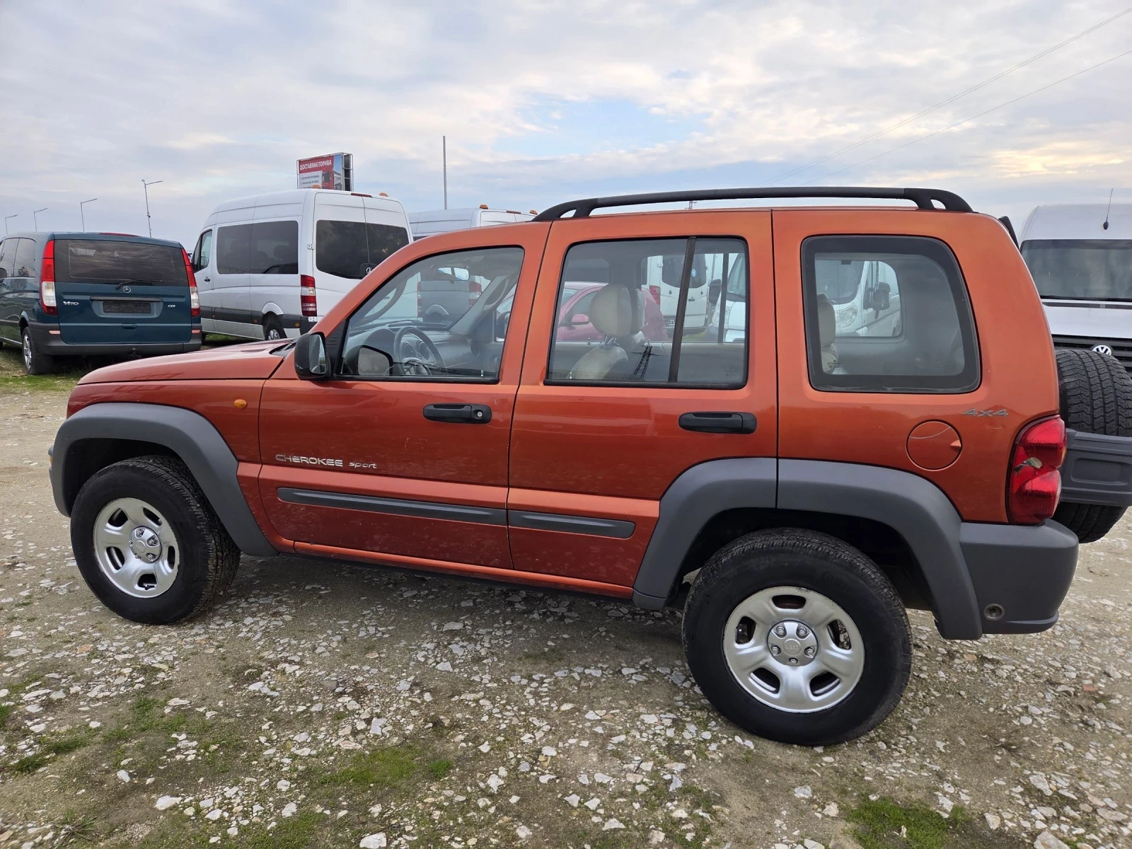 Jeep Cherokee 3.7i.ГАЗ - изображение 8