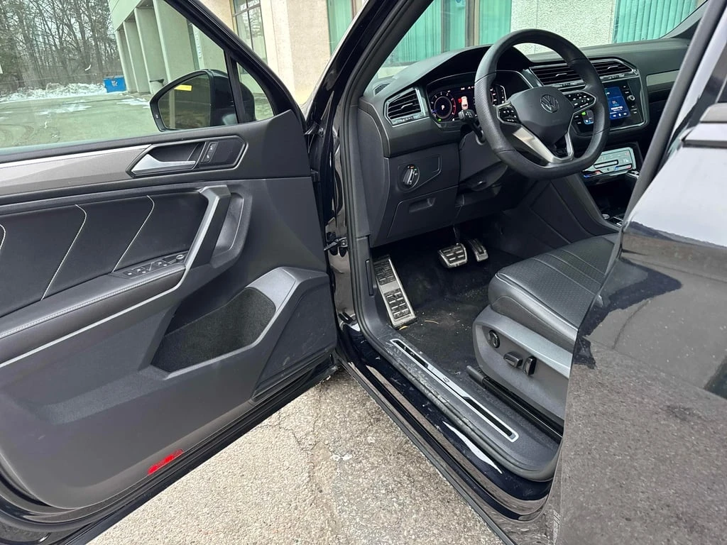 VW Tiguan * Comfortline R Line Black Edition * CARFAX * ���  | Mobile.bg � ����������� 5