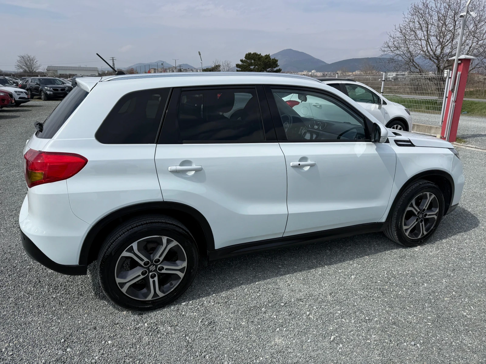 Suzuki Vitara (KATO ����) | Mobile.bg � ����������� 5