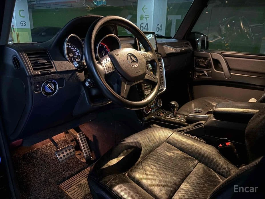 Mercedes-Benz G 350 AMG-PACK / 4MATIC / FULL, снимка 10 - Автомобили и джипове - 54314227