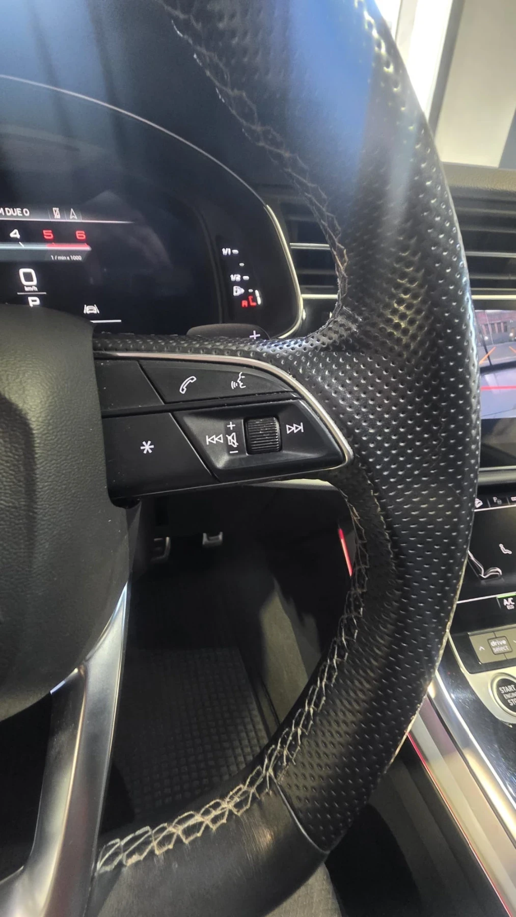 Audi Q8 50 TDI quattro tiptronic, снимка 10 - Автомобили и джипове - 55056844