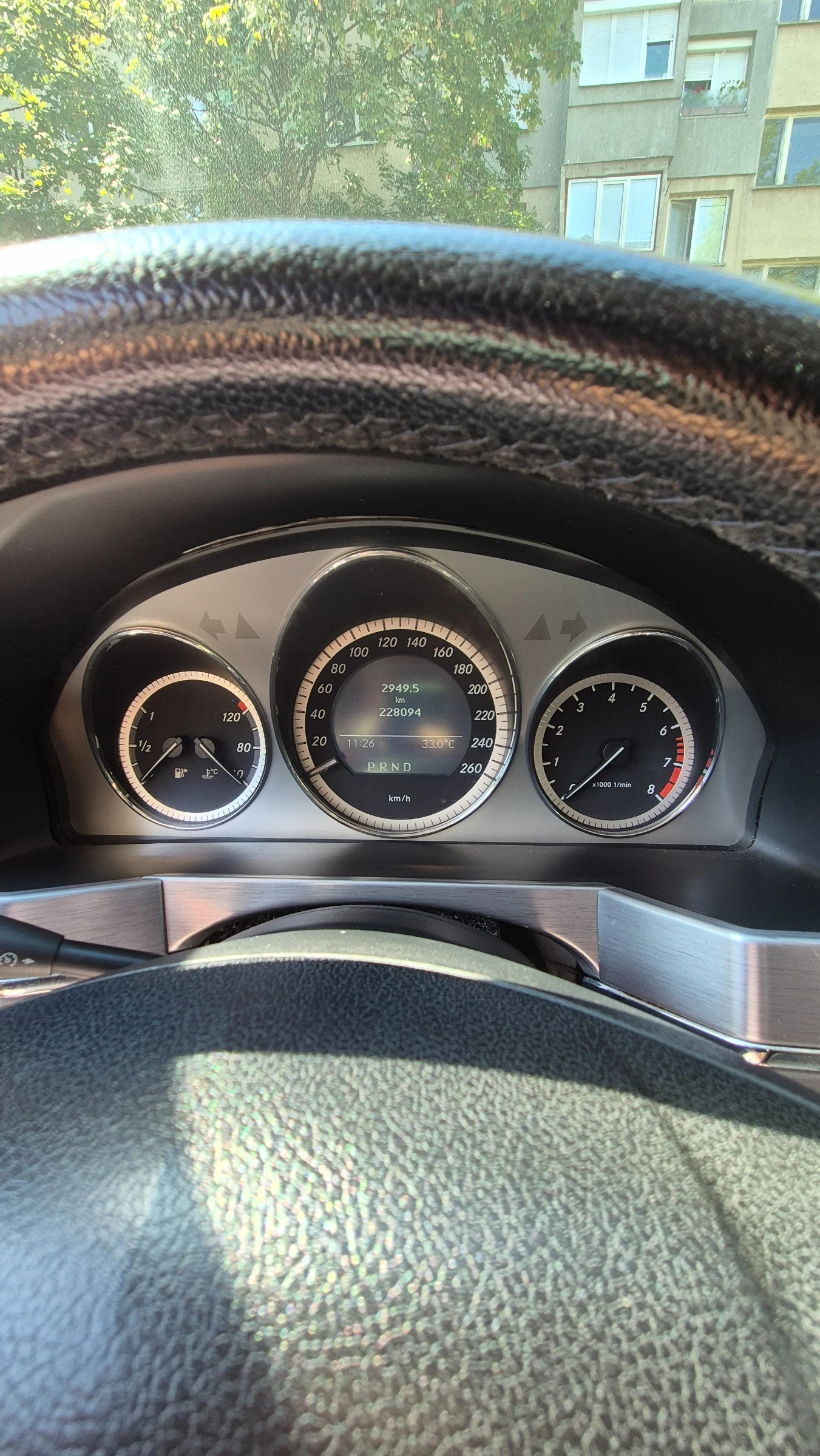 Mercedes-Benz GLK 350 , снимка 14 - Автомобили и джипове - 55556343