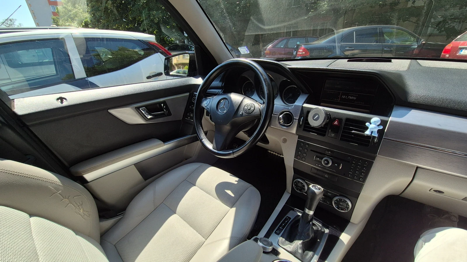 Mercedes-Benz GLK 350 , снимка 10 - Автомобили и джипове - 55556343