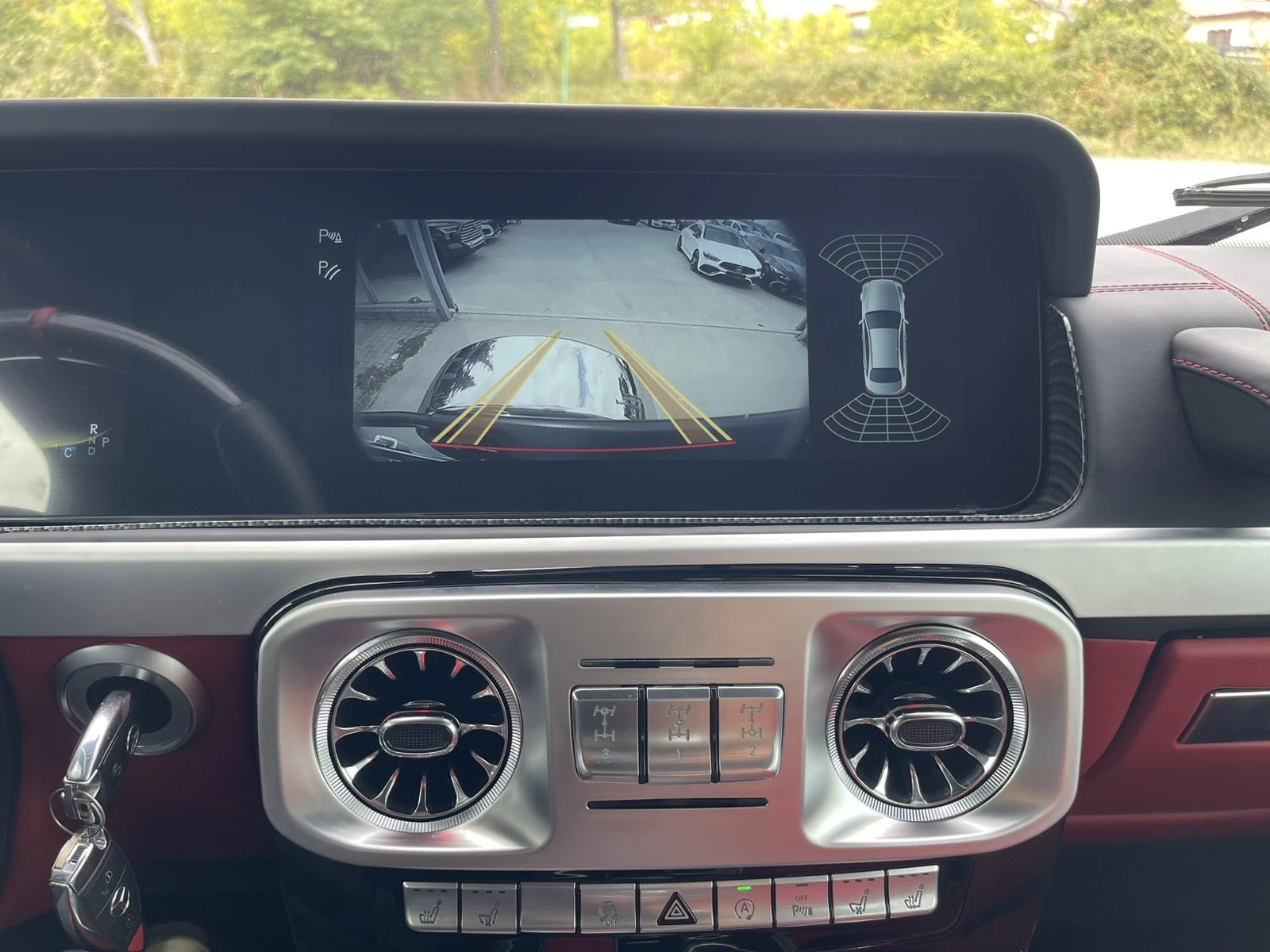 Mercedes-Benz G 63 AMG FACE PACK FULL LED WHITE PEARL, снимка 17 - Автомобили и джипове - 56222292