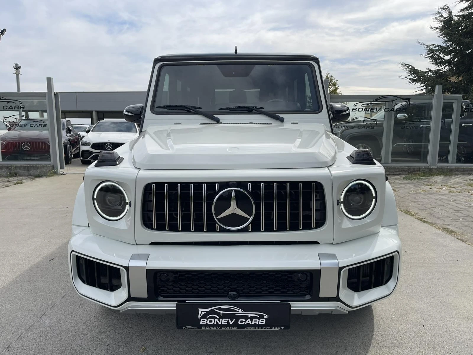 Mercedes-Benz G 63 AMG FACE PACK FULL LED WHITE PEARL, снимка 2 - Автомобили и джипове - 56222292