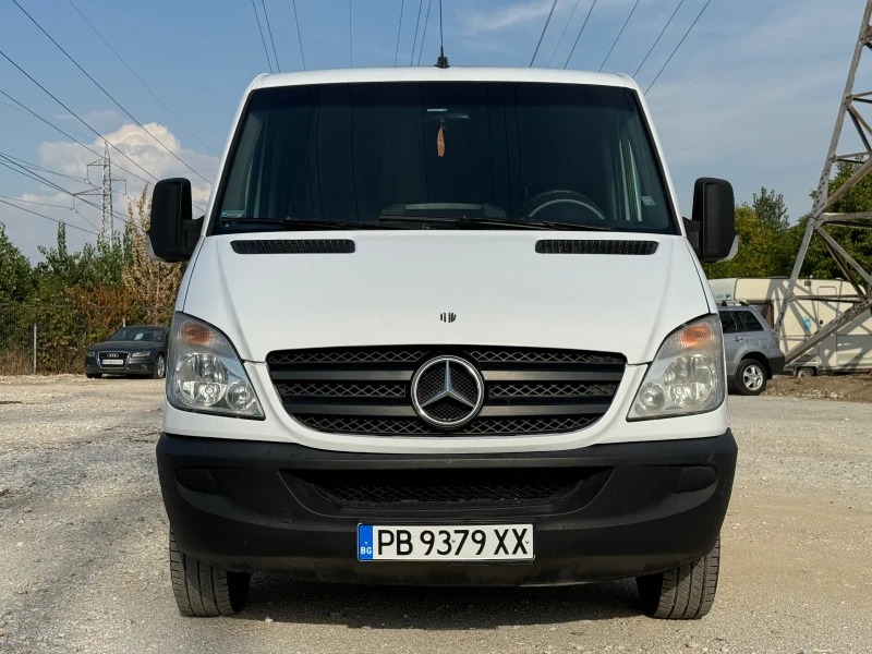 Mercedes-Benz Sprinter 211 8 + 1 / ТЕГЛИЧ, снимка 3 - Бусове и автобуси - 47125379