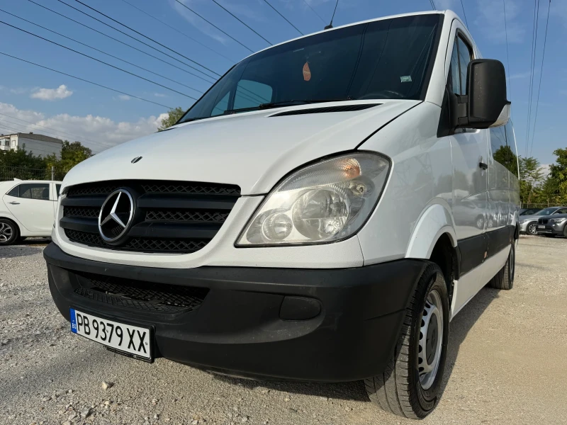 Mercedes-Benz Sprinter 211 8 + 1 / ТЕГЛИЧ, снимка 1 - Бусове и автобуси - 47125379