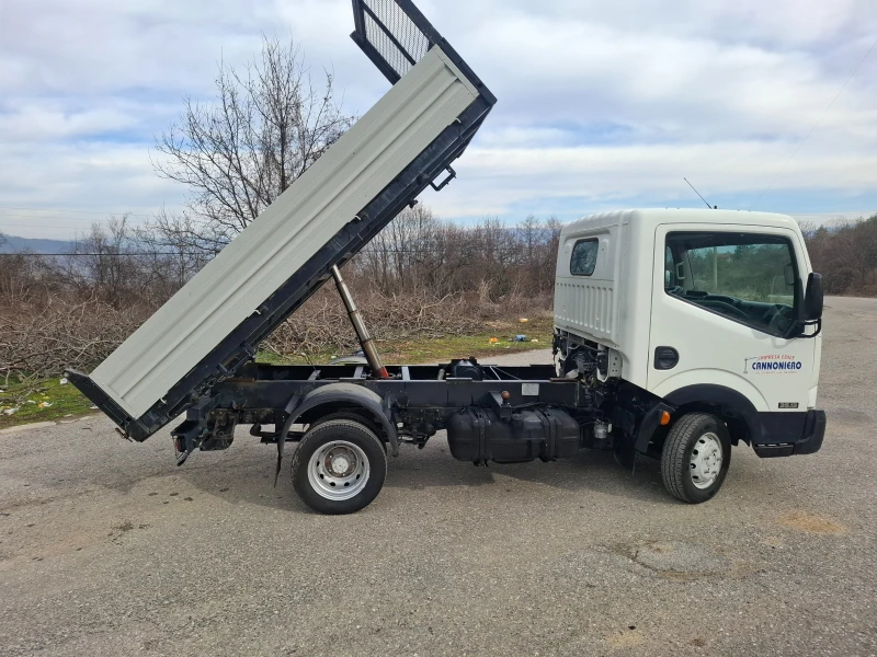 Nissan Capstar Самосвал 2.5 TDI, снимка 2 - Бусове и автобуси - 53477760