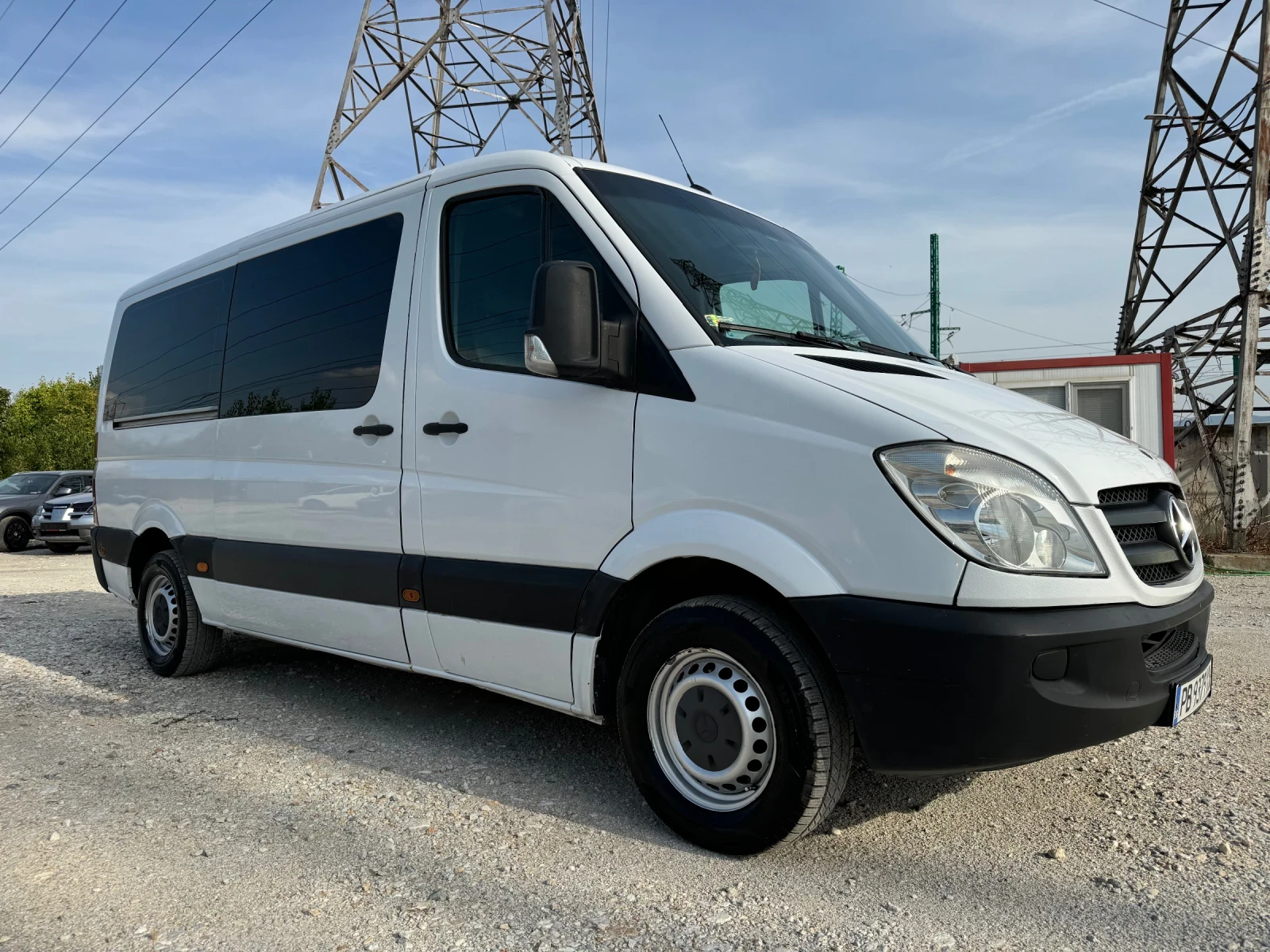 Mercedes-Benz Sprinter 211 8 + 1 / ТЕГЛИЧ - изображение 4