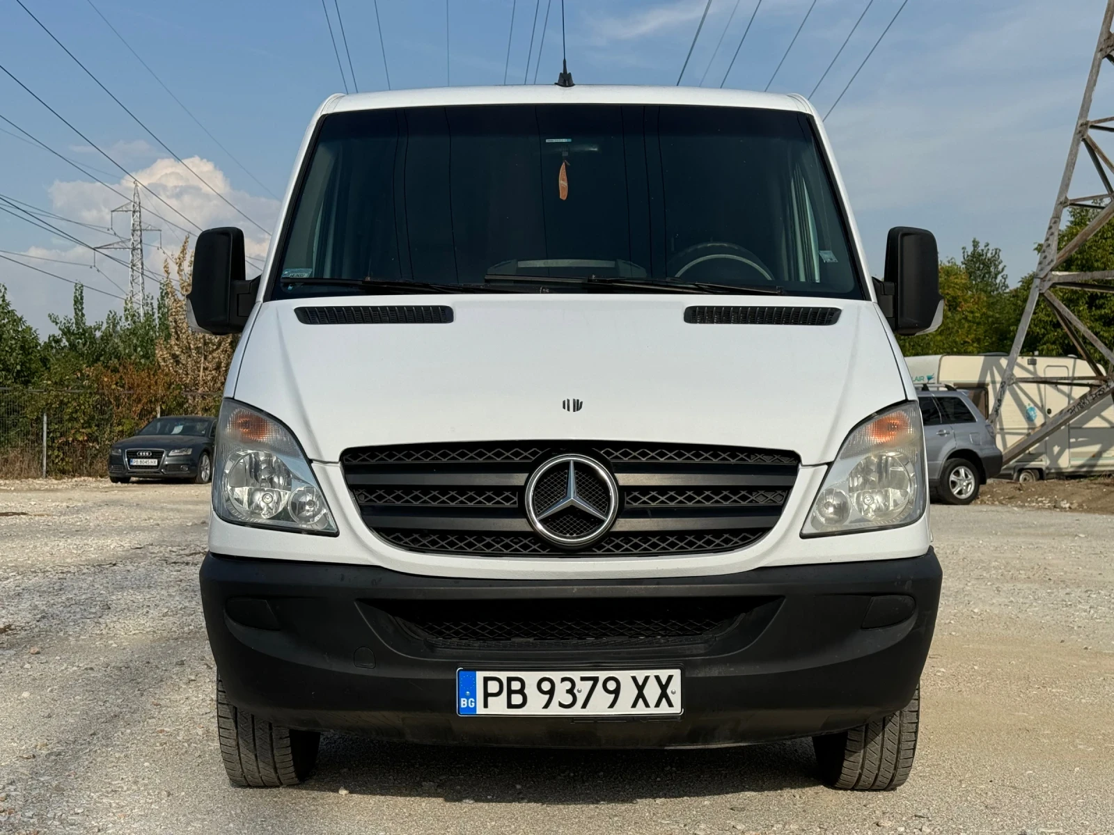 Mercedes-Benz Sprinter 211 8 + 1 / ТЕГЛИЧ - изображение 3