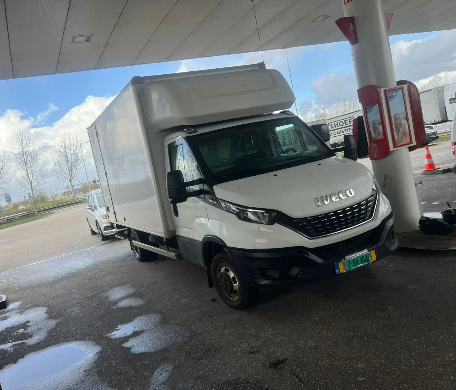 Iveco Daily 2.3 Холандия full, снимка 14 - Бусове и автобуси - 54166214