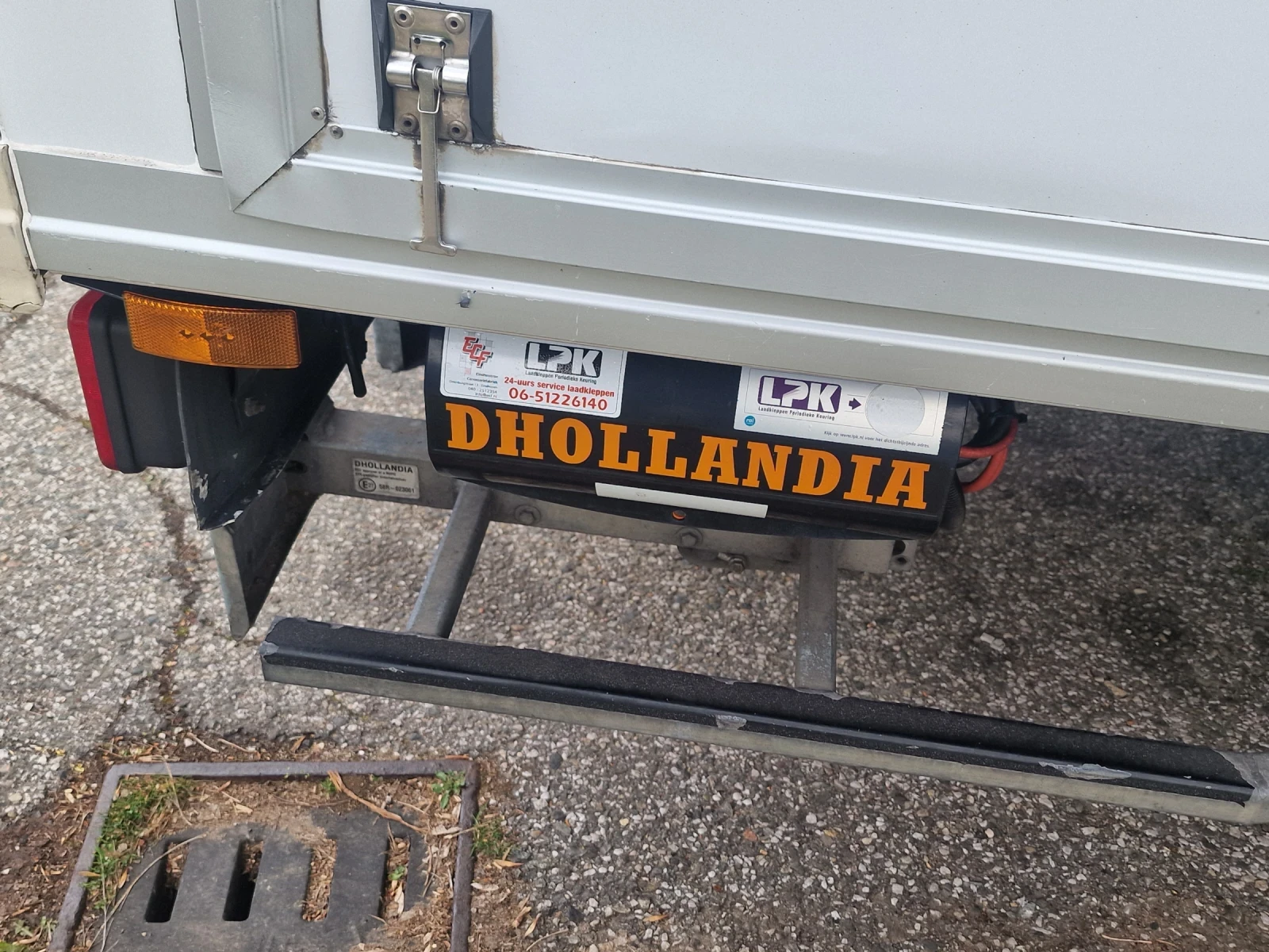 Iveco Daily 2.3 Холандия full, снимка 6 - Бусове и автобуси - 54166214