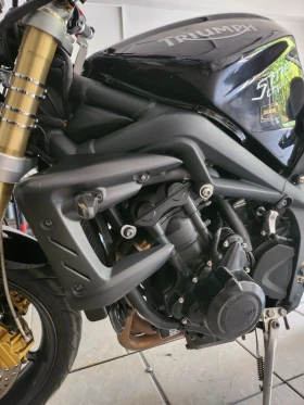 Triumph Street Triple Street triple 675 A2, снимка 2