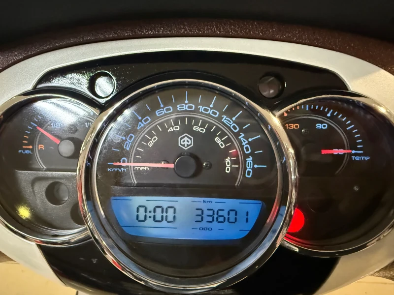 Piaggio Beverly 300cc. 2014, снимка 3 - Мотоциклети и мототехника - 50316735