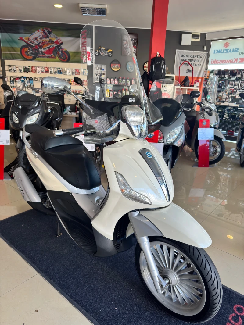 Piaggio Beverly 300cc. 2014