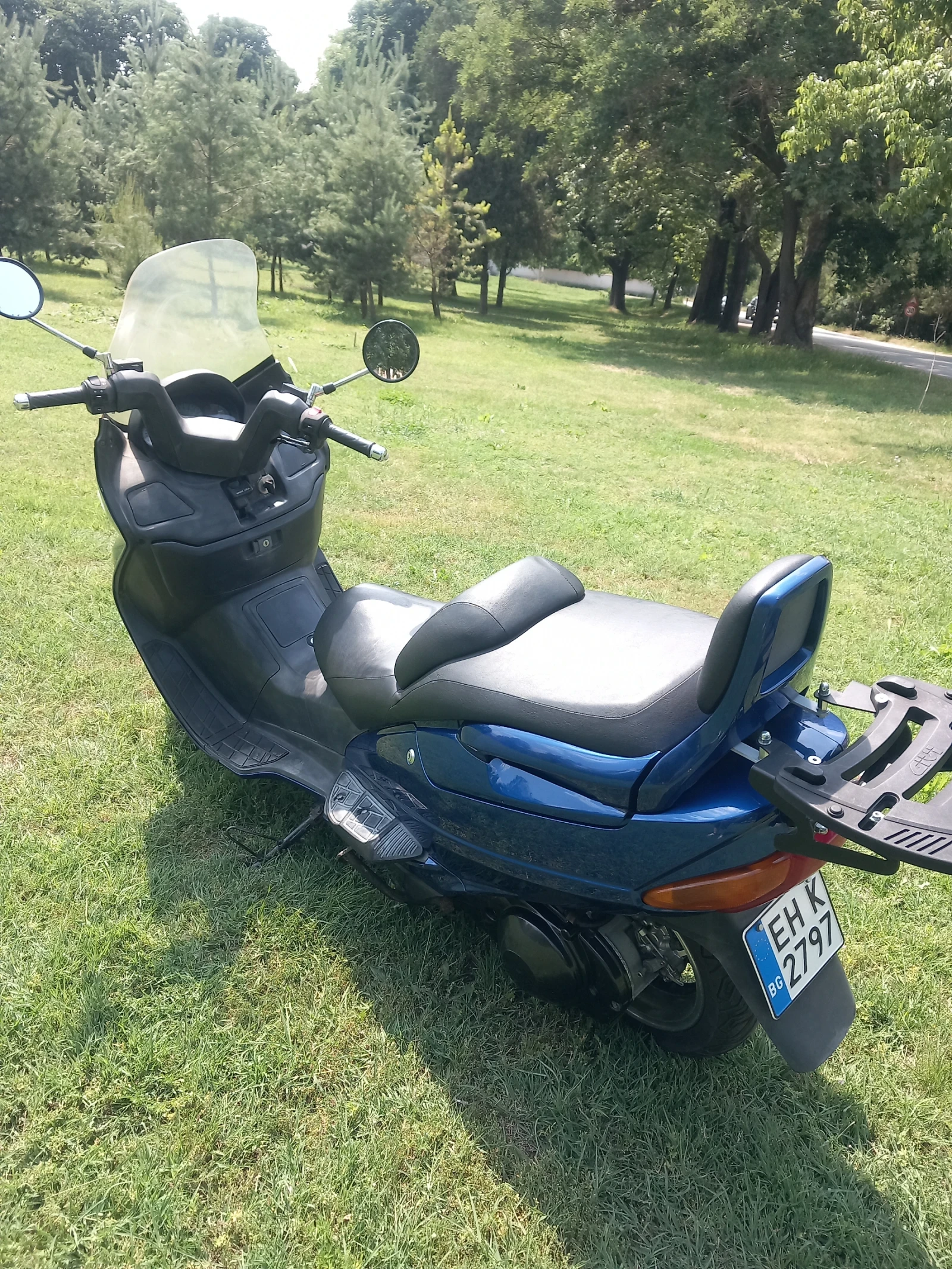 Suzuki Burgman 250 - изображение 3