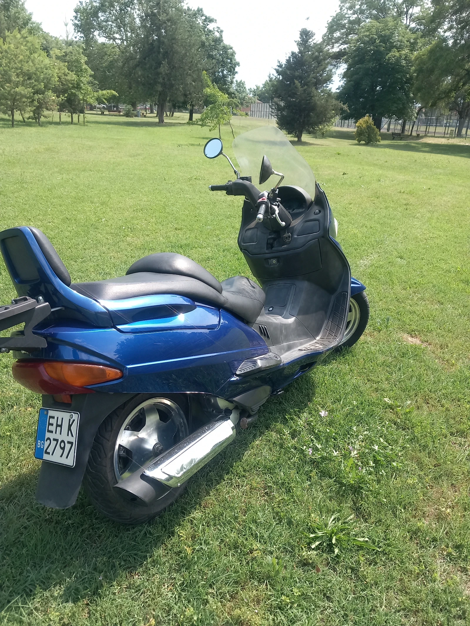 Suzuki Burgman 250 - изображение 2