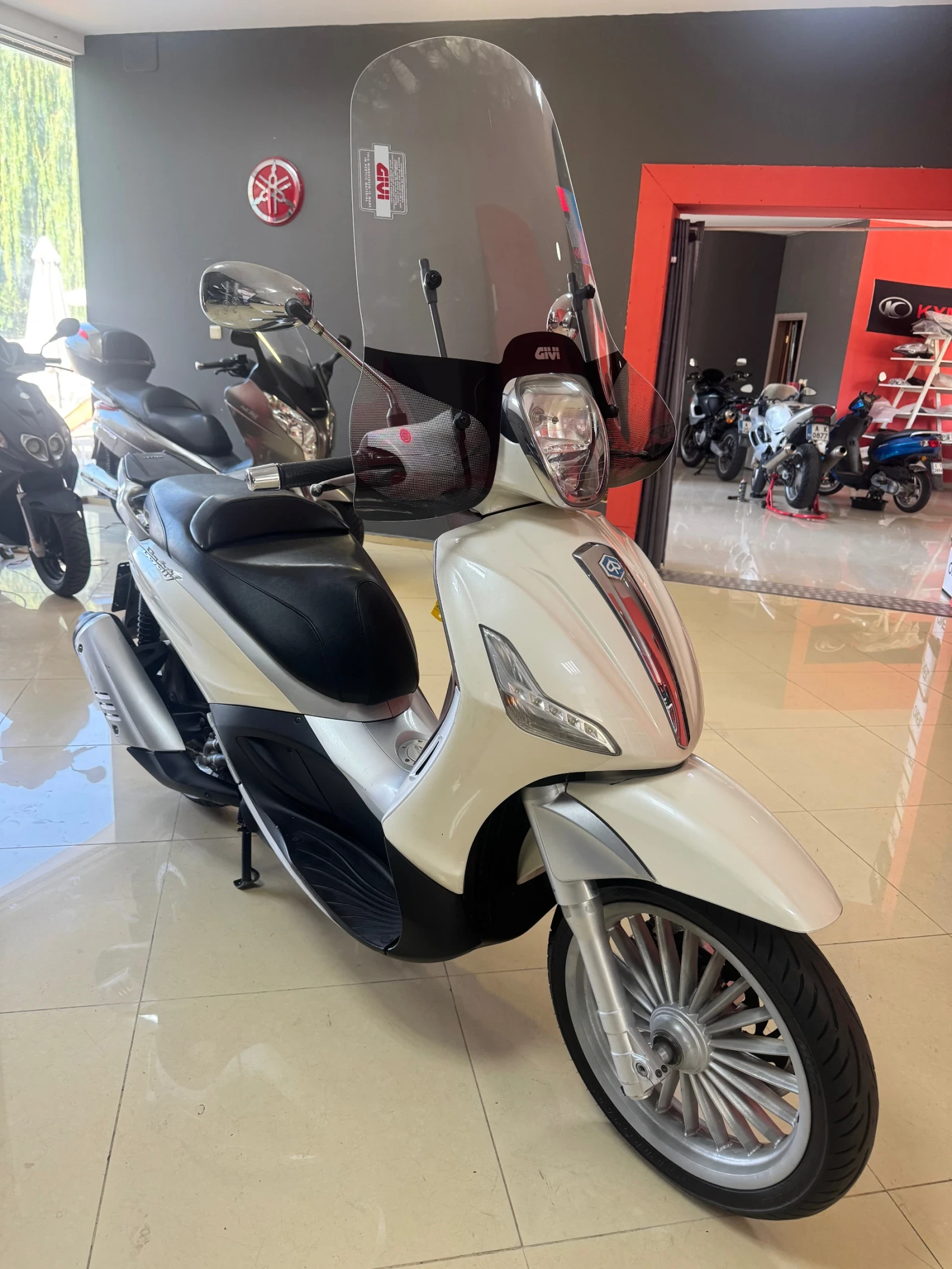 Piaggio Beverly 300cc. 2014 | Mobile.bg   13