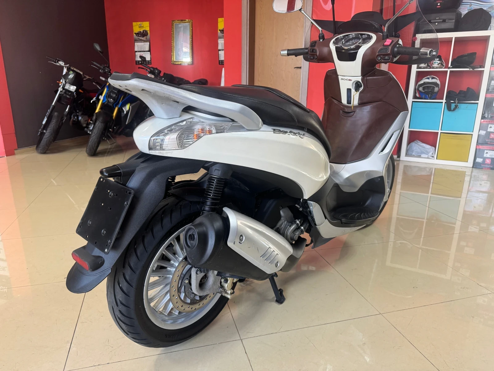 Piaggio Beverly 300cc. 2014 | Mobile.bg   14