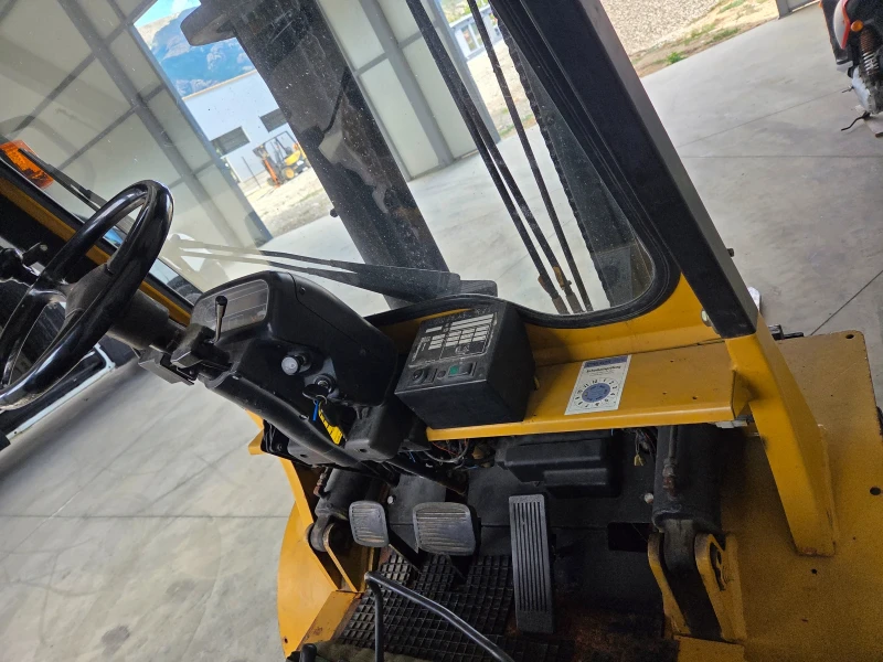 Мотокар Cat Mitsubishi , снимка 5 - Индустриална техника - 51769636