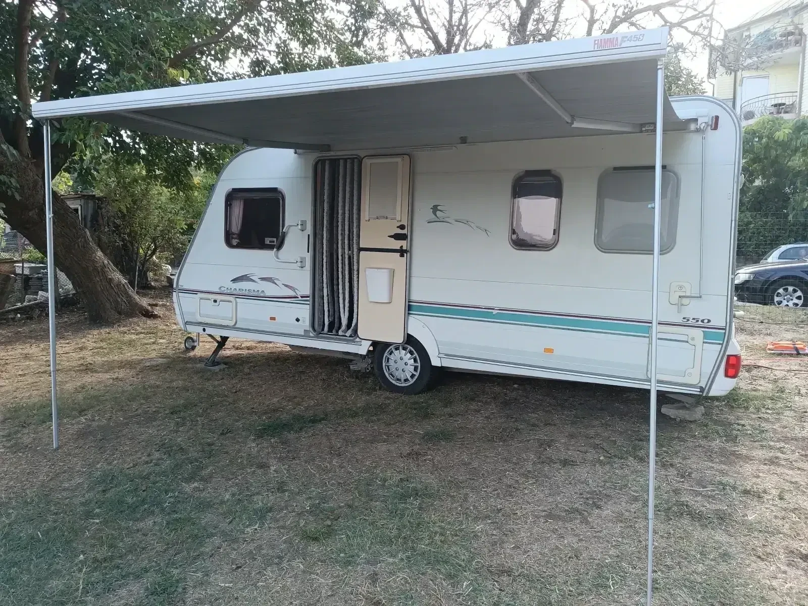 Каравана Swift Charisma