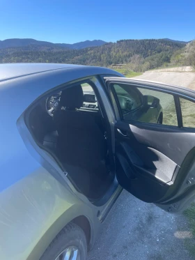 Mazda 3, снимка 11