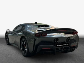 Ferrari SF 90 Carbon, снимка 5