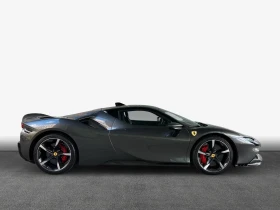 Ferrari SF 90 Carbon, снимка 2