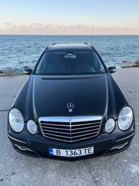  Mercedes-Benz E 320