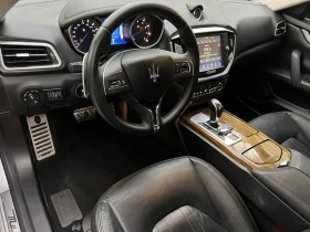 Maserati Ghibli 3.0i SQ4 XENON/NAVI/PODGREV/KOJA/FULL/UNIKAT, снимка 10