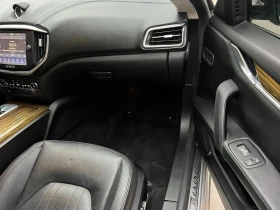 Maserati Ghibli 3.0i SQ4 XENON/NAVI/PODGREV/KOJA/FULL/UNIKAT, снимка 13