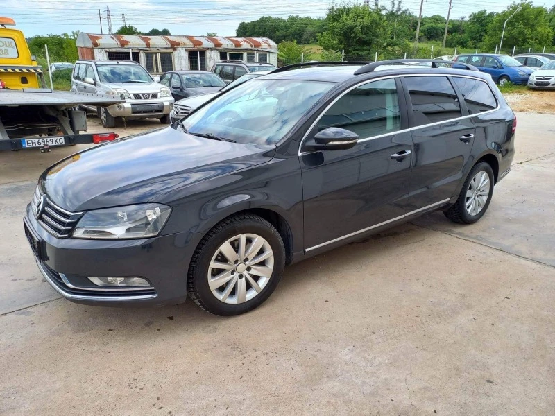 VW Passat 2.0tdi 140к.с* Navi* DSG* Highline* UNIKAT* , снимка 4 - Автомобили и джипове - 41222735