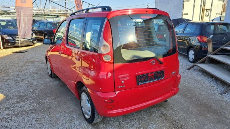 Toyota Yaris verso AUTOMAT 1.3VVTI NOV VNOS GERMANY, снимка 7 - Автомобили и джипове - 45536600