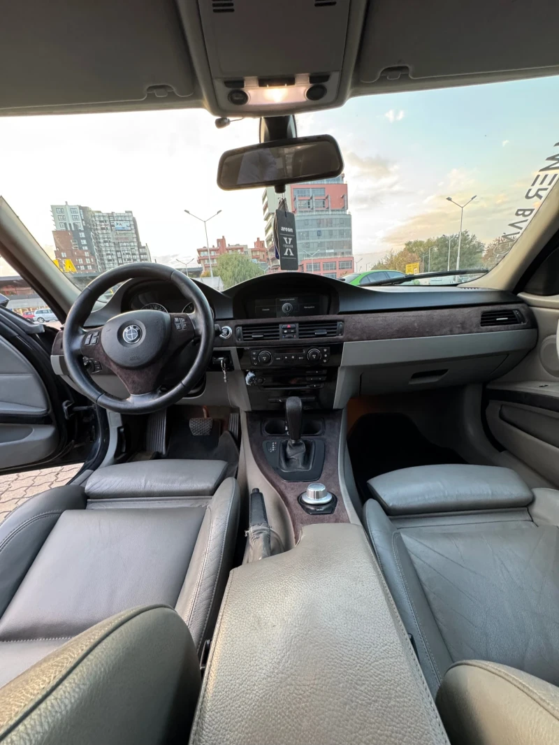 BMW 320, снимка 8 - Автомобили и джипове - 47779521