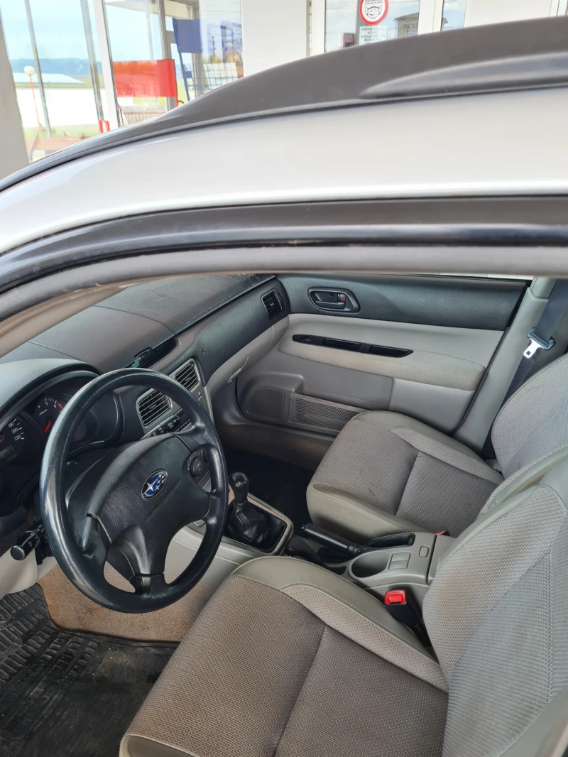 Subaru Forester 2.0куб.125к.с. 4х4 , снимка 6 - Автомобили и джипове - 49911294
