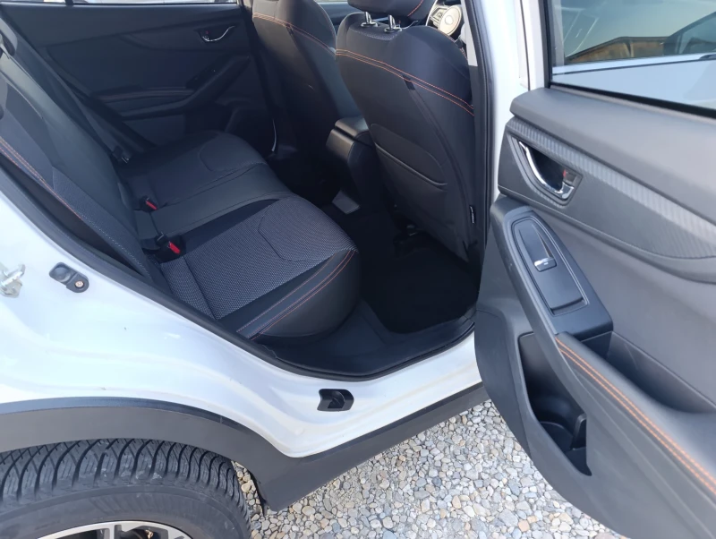 Subaru XV 1.6 sport Automatic AWD, снимка 9 - Автомобили и джипове - 50893667