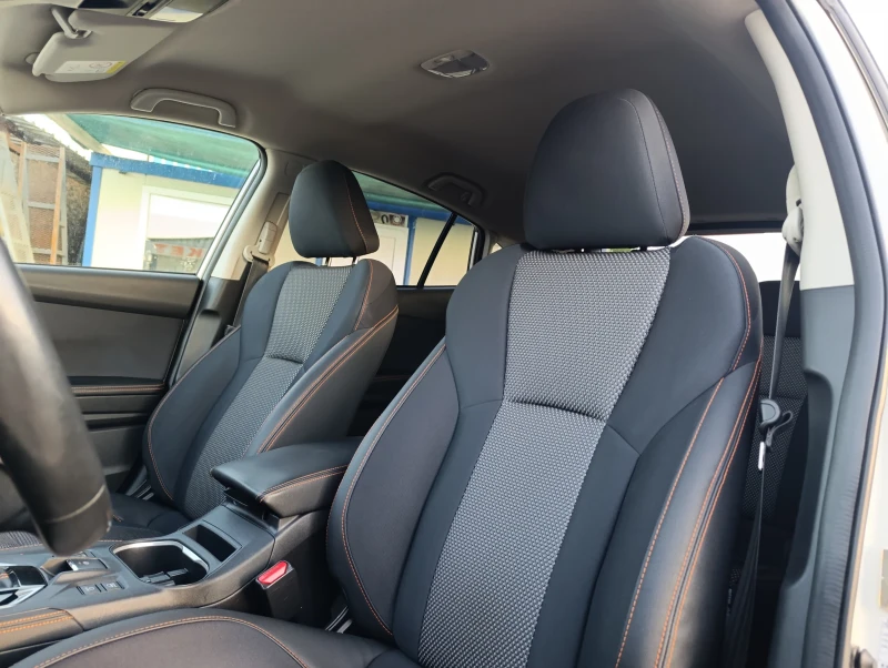 Subaru XV 1.6 sport Automatic AWD, снимка 17 - Автомобили и джипове - 50893667